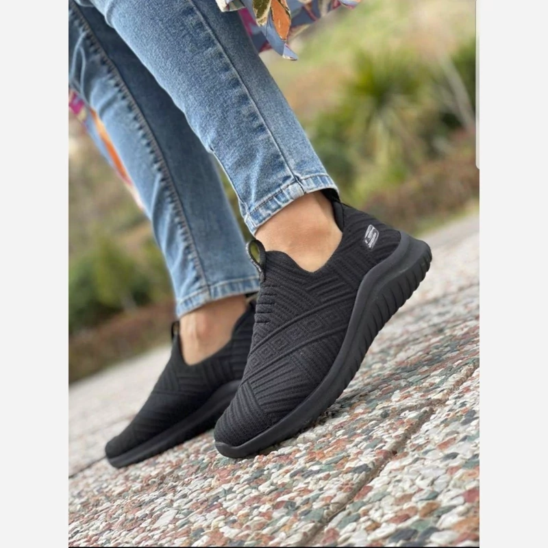 کفش طبی پاکند مدل اسکیچرز 2022